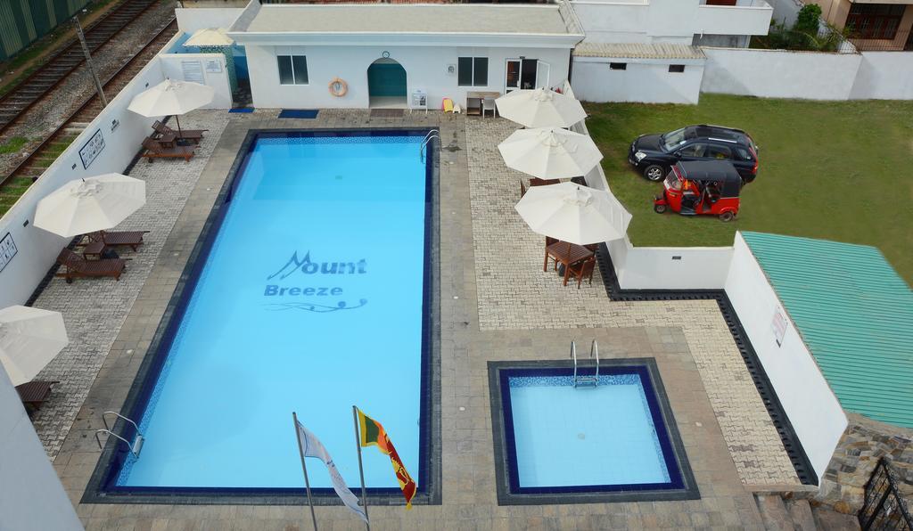 โรงแรมเมาท์บรีซ Dehiwala-Mount Lavinia ภายนอก รูปภาพ