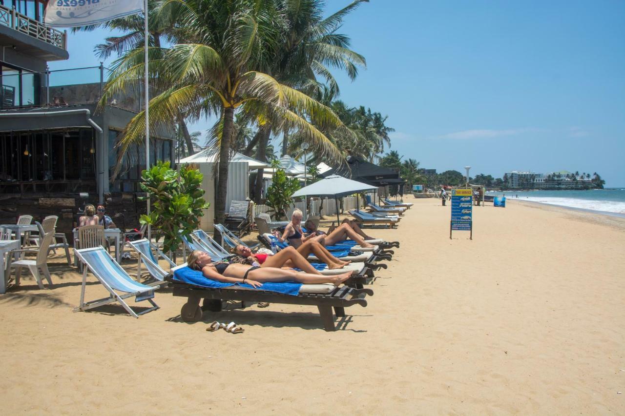โรงแรมเมาท์บรีซ Dehiwala-Mount Lavinia ภายนอก รูปภาพ