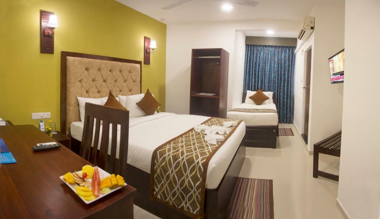 โรงแรมเมาท์บรีซ Dehiwala-Mount Lavinia ภายนอก รูปภาพ